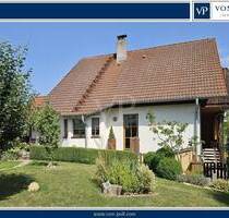 Platzwunder im Grünen: EFH mit idyllischem Garten & großem Hof mit Wohnmobilstellplatz + Carport - Weilrod / Niederlauken