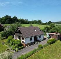 Naturnah leben, entspannt wohnen - Einfamilienhaus mit viel Raum! - Weitramsdorf Tambach