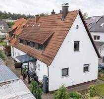 Ruhe, Natur und Stadtnähe vereint - Traumhaftes Reiheneckhaus in Nürnberg-Moorenbrunn