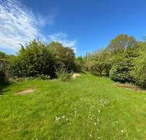 Attraktives Baugrundstück für zwei Einfamilienhäuser! - Hamburg-Sasel