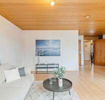 Schöne Wohnung mit Potential - Gemütliche Loggia, Einzelgarage und 2 Bäder - Stuttgart Heumaden