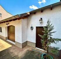 Quierschied: Freist. Einfamilienhaus mit Do-Garage