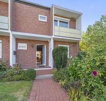 Nähe Postsee: Gepflegtes Reihenendhaus mit Garage - Preetz