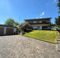 Einfamilienhaus mit Einliegerwohnung: Naturnahes Wohnen in begehrter Lage mit großem Potenzial - Trostberg Heiligkreuz