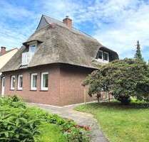 PURNHAGEN-IMMOBILIEN - Bremen-Rönnebeck, charm. Reetdachhaus mit sep. Werkstatt in zentraler Lage - Bremen / Rönnebeck