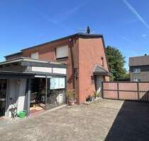 Tolle Doppelhaushälfte für Gartenliebhaber - Duisburg Bergheim