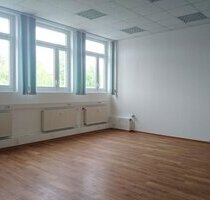 Büro & Gewerberäume zentral gelegen in Dresden­-Leuben!