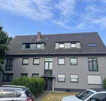 KÖLN-WEIDEN; LICHTDURCHFLUTETE 3 ZIMMERWOHNUNG