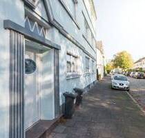 Gut aufgeteilte 4-Zimmer-Wohnung in Bahnhofsnähe von Bremerhaven-Lehe!