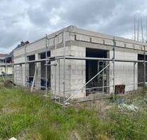 Rohbauhaus in Hillersleben - 90.000,00 EUR Kaufpreis, ca.  180,00 m² Wohnfläche in Hillersleben (PLZ: 39343)
