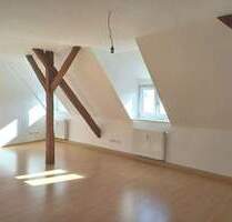 Helle Dachgeschosswohnung sucht neuen Mieter - Saarbrücken St Johann