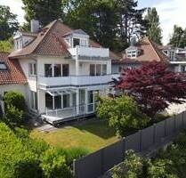 Tolle Seesicht in Gaienhofen - Zweifamilienhaus in sehr guter und ruhiger Wohnlage - komplett frei