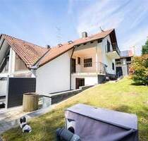 Familienidylle mit Einliegerwohnung und Pool in Tannhausen - Thannhausen