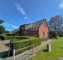 Geräumiges Landhaus mit verpachteter Weidefläche - Aurich