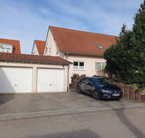 Großes Zweifamilienhaus in 73563 Mögglingen