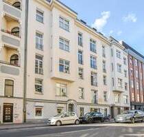 Große Maisonette ETW mit Ausbau-Umbaupotential * (DG+SB) * Renovierungsbedarf * ca. 113 m² Wfl DG * ca 50 m² Nfl. Sp... - Köln Neustadt - Süd