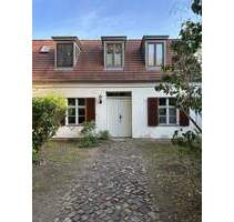 Einmaliges Einfamilienhaus in bester Innenstadlage, denkmalgeschützt mit Gartenanteil - Potsdam Nördliche Innenstadt