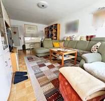 Familienfreundlich & einladend: 4,5 Zimmer mit Balkon und Garage - Stuttgart Heumaden