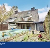 Ein Haus voller Möglichkeiten - Doppelhaushälfte mit Potenzial & Flair! - Neuss Holzheim