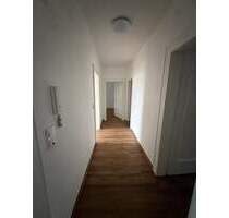 Schöne 3 ZKB-Wohnung im energetisch sanierten Haus in Homburg, Goethestraße 8