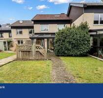 Geräumiges Reihenmittelhaus mit großem Potenzial! - Bielefeld