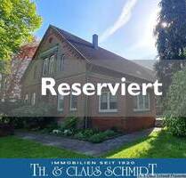 ***Reserviert*** Sanierter Gulfhof mit schönem großen Stallgebäude für Ihre Fahrzeuge - Stadland Hayenwärf