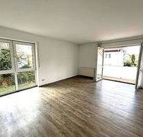 *TOP* Helle 2-Zimmerwohnung mit Balkon und PKW-Stellplatz in Birkenfeld