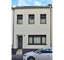 Bieterverfahren! zentrales Wohnjuwel: kernsaniertes Reihenhaus mit Solar, Kamin & Klima - Euskirchen Innenstadt