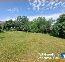 Interessant für Bauträger! Großzügige Grundstücksfläche mit zwei ausgewiesenen Bauparzellen in Mitterfels (ohne Bauzwang) und Anwesen in sehr gute