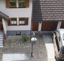 Großzügige und gepflegte Doppelhaushälfte in Unterkirnach