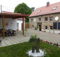 Charmanter Vierseithof mit großem Grundstück und Entwicklungspotenzial - ländliche Idylle bei Mügeln - Mügeln OT Sornzig Neusornzig