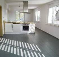 Moderne 2 Zimmerwohnung und eigenem Eingang - Gebenbach
