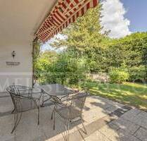 Architektur-Klassiker mit Pool mitten in Nienstedten - Hamburg