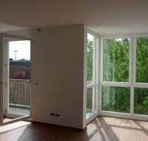 Helle 2 ZKB Wohnung mit Balkon zu vermieten - Düsseldorf Hassels