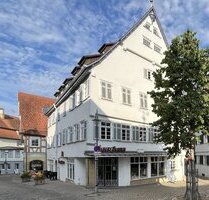 Geschichte trifft Business - 1.290,00 EUR Kaltmiete, in Leonberg (PLZ: 71229)