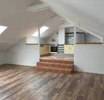 2-Raum Wohnung mit Dachterrasse über 2 Etagen - Arnstadt