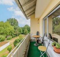 Naturnah & Zentral Vermietete Eigentumswohnung in Singen-Süd - Singen / Hohentwiel