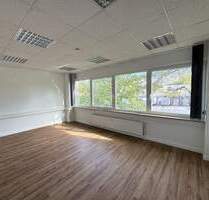 Renoviertes Büro im Gewerbepark Stellingen - All-in-Miete - Hamburg Eidelstedt