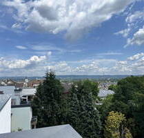 Exklusive Penthousewohnung mit umlaufender Terrasse - Kettig