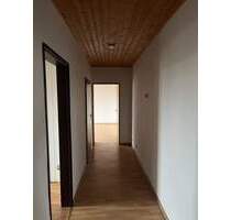 3-Zimmer-Wohnung mit Balkon - 520,00 EUR Kaltmiete, ca.  56,90 m² Wohnfläche in Kesdorf (PLZ: 23701)