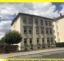 Freie Balkonwohnung mit eigenem Stellplatz und Tageslichtbad mit Wanne !!! - Dresden