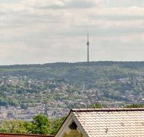 +++ traumhafter Fernblick bis zum Fernsehturm - den ganzen Tag Sonne - 2 Balkone - EBK-Übernahme - inklusive TG +++ - Stuttgart Burgholzhof