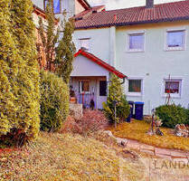 Kreativ gestaltetes Reihenhaus, Reihenmittelhaus mit idyllisch gelegenem Garten in Engstingen.