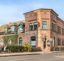 Einzigartiges Gründerzeitgebäude in bester Lage - mit Nebengebäude und Stellplätzen im Innenhof - Delitzsch