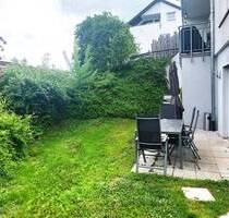 Herrliche 2 Zimmer-Terrassen-Wohnung in naturnaher Randlage, Einbauküche, Stellplatz - Rechberghausen