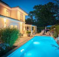 Ihr Ruhepol am Rande von Berlin, Energiekl. A, in sonniger, ruhiger Lage mit großem Pool - Falkensee-Finkenkrug