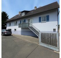 Schöne Doppelhaushälfte in Königsbach-Stein