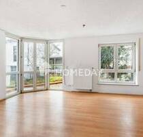 Zeitlose DHH mit Kamin, Garten und großzügiger Raumaufteilung - Einziehen und Wohlfühlen! - Mindelaltheim