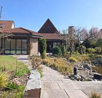 Beeindruckendes Architektenhaus mit tollem Garten in Strandnähe - Brake Käseburg