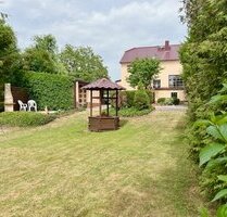Viel Platz auf ca. 147 m²! Mit Kamin, Garagen! 1.340m² Grundstück in idyllischer Lage! - Niederau